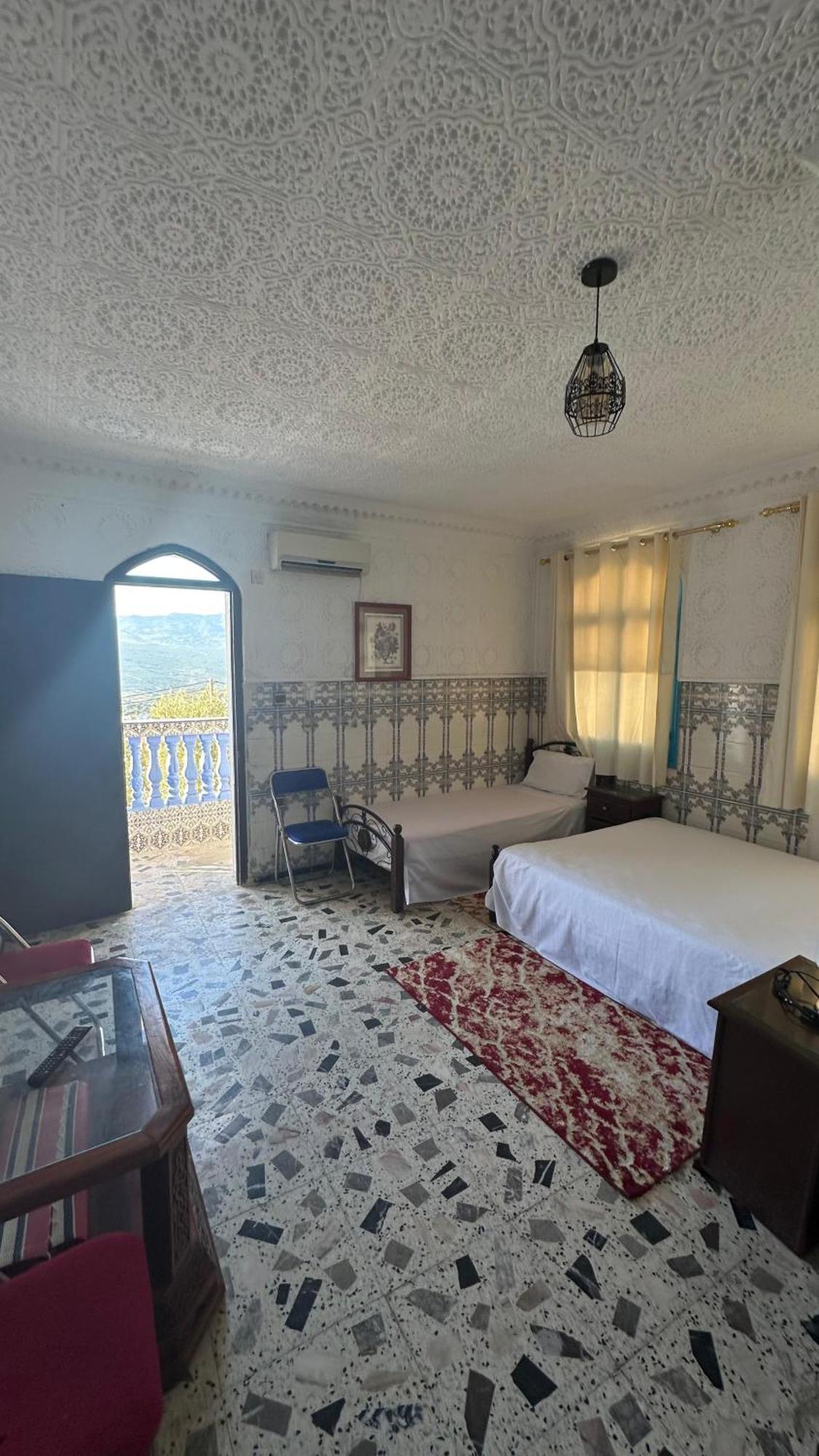 Hotel Al Amana Чефчауен Екстериор снимка