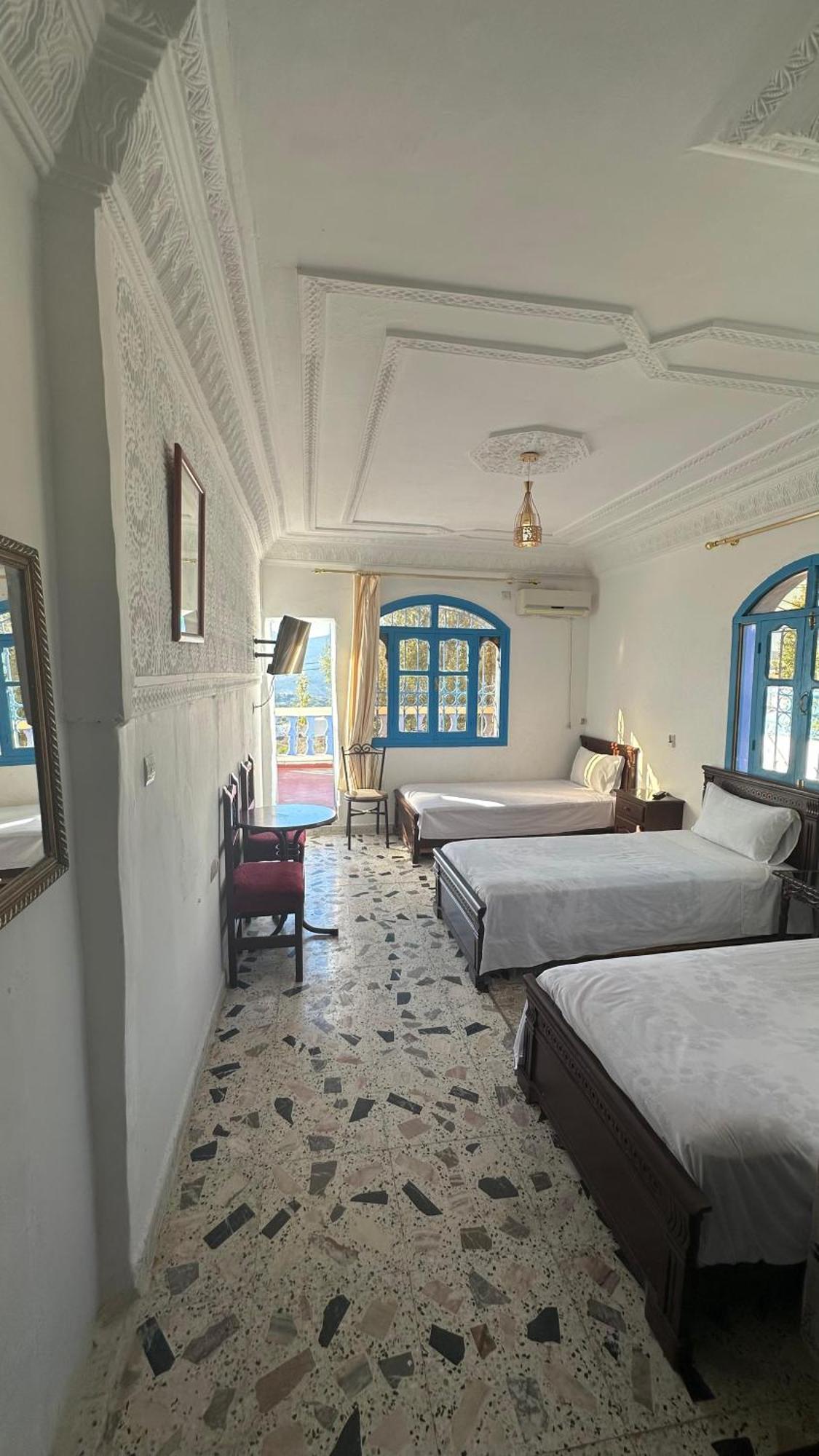 Hotel Al Amana Чефчауен Екстериор снимка