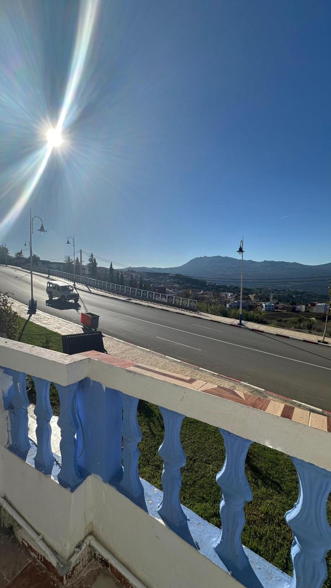 Hotel Al Amana Чефчауен Екстериор снимка