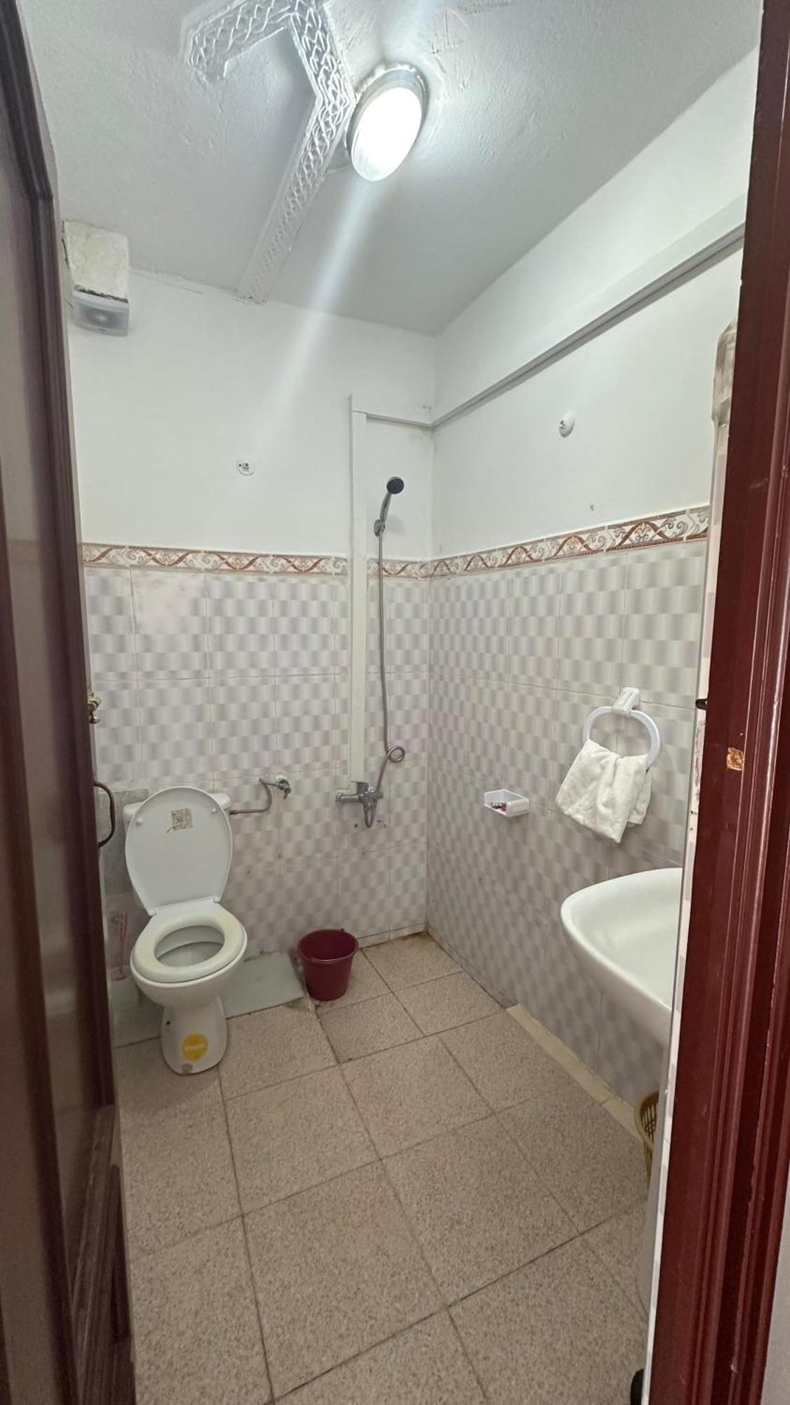 Hotel Al Amana Чефчауен Екстериор снимка