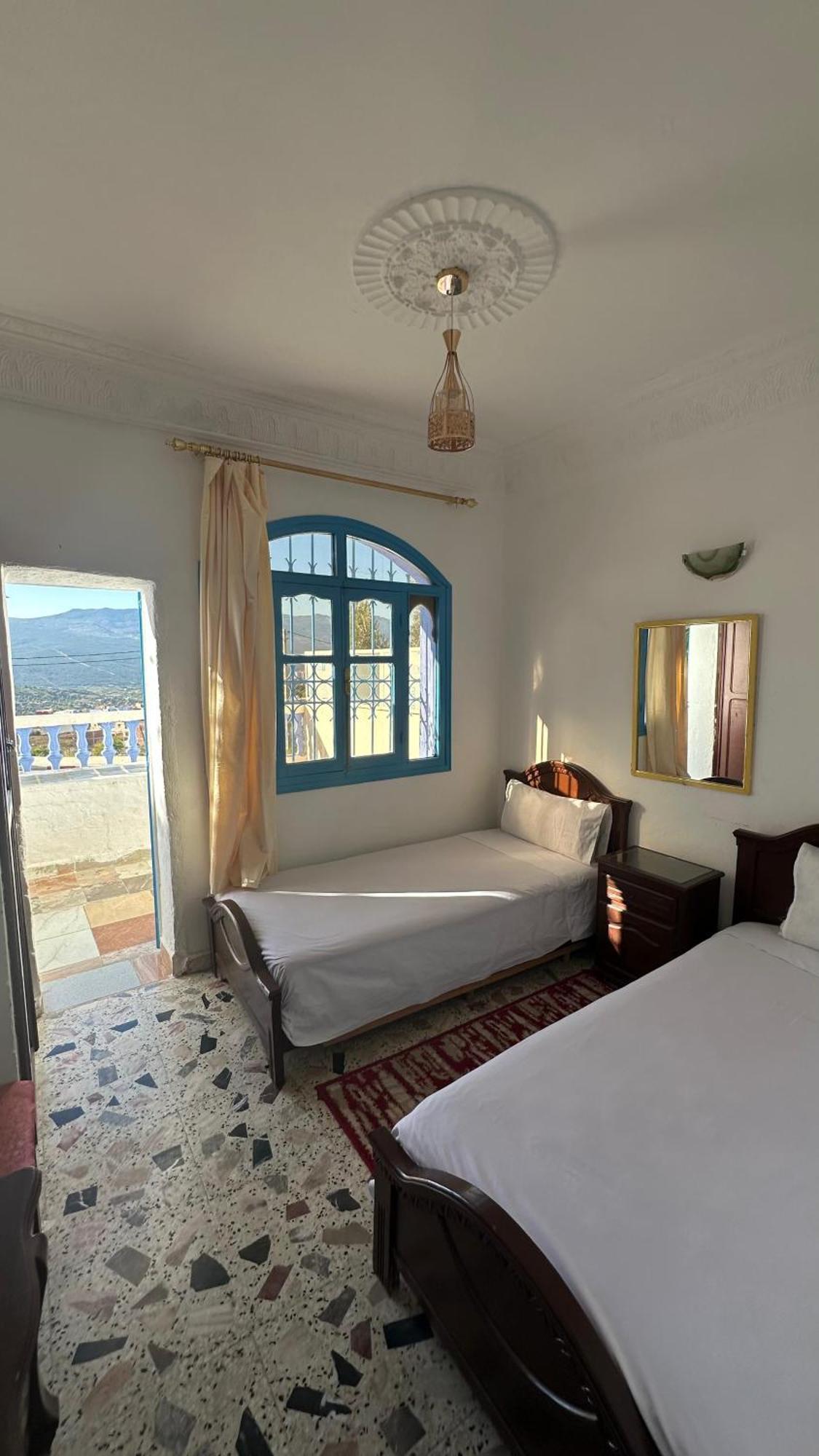 Hotel Al Amana Чефчауен Екстериор снимка
