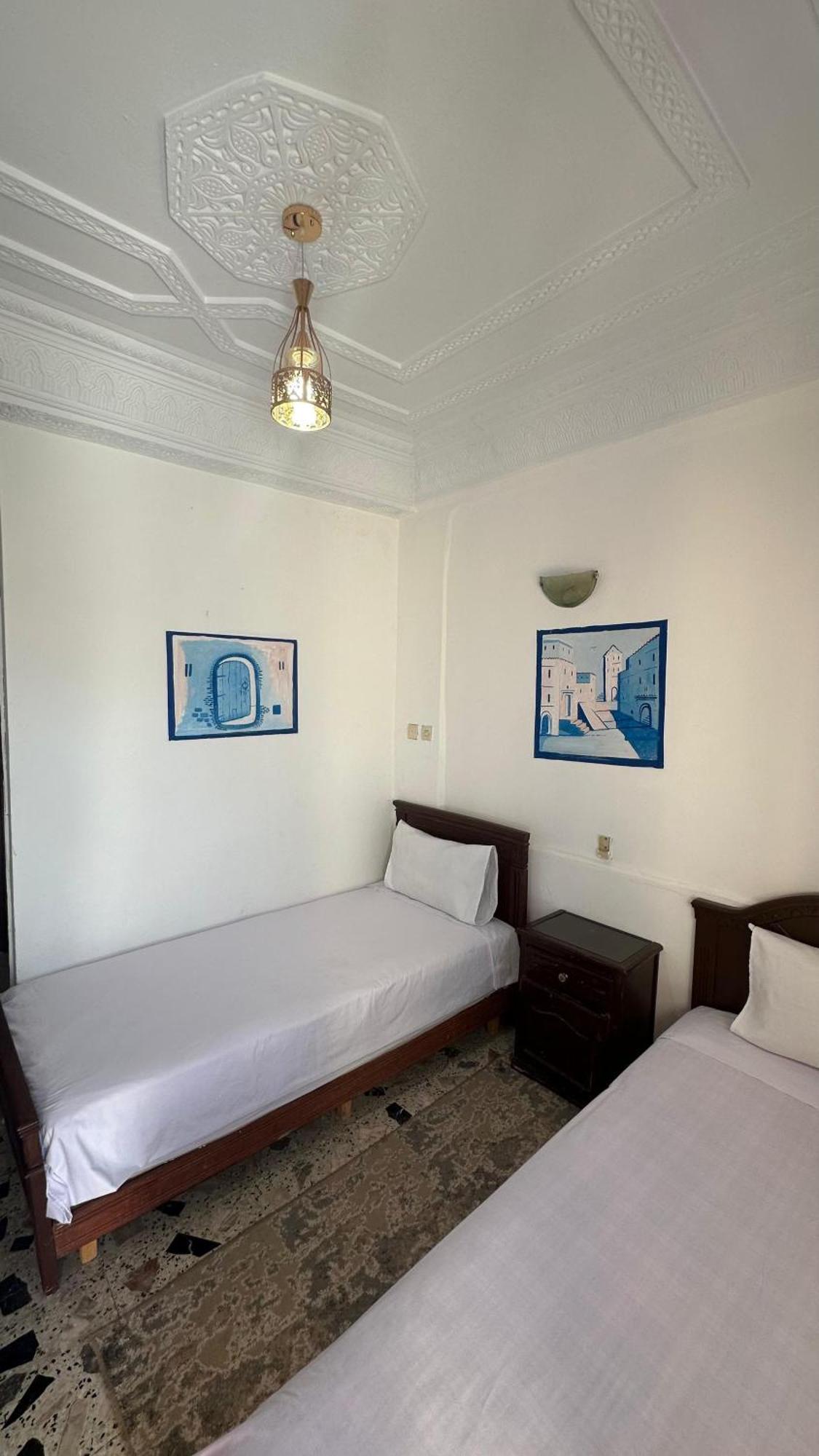 Hotel Al Amana Чефчауен Екстериор снимка