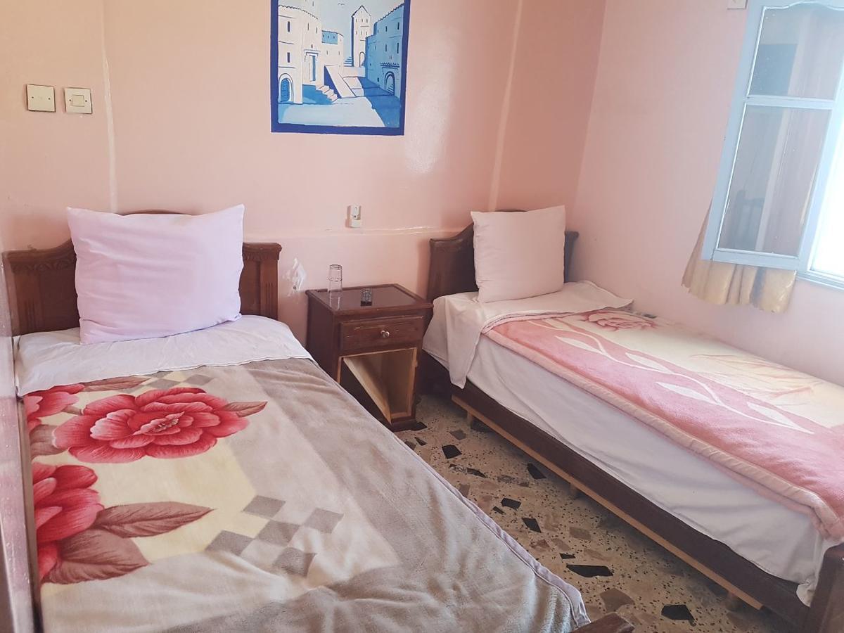 Hotel Al Amana Чефчауен Екстериор снимка