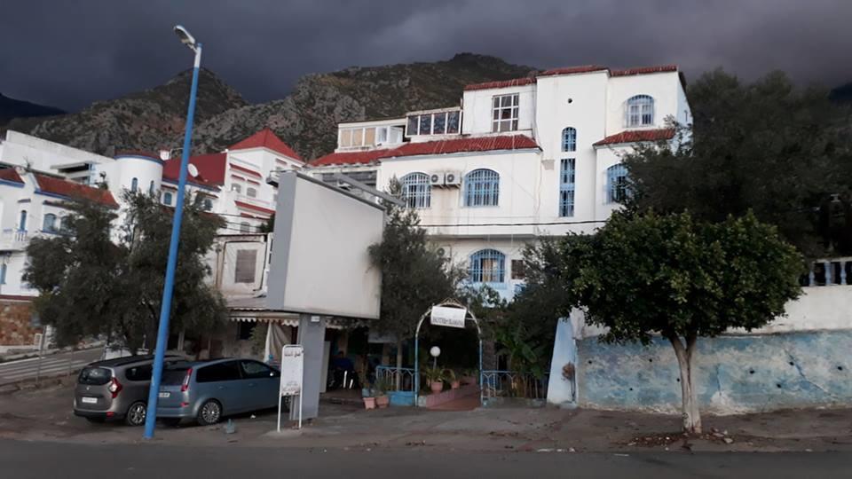 Hotel Al Amana Чефчауен Екстериор снимка